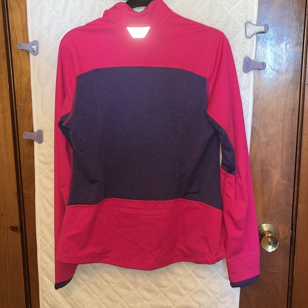 Patagonia Lightweight Women's Jacket - Picture 7 of 9